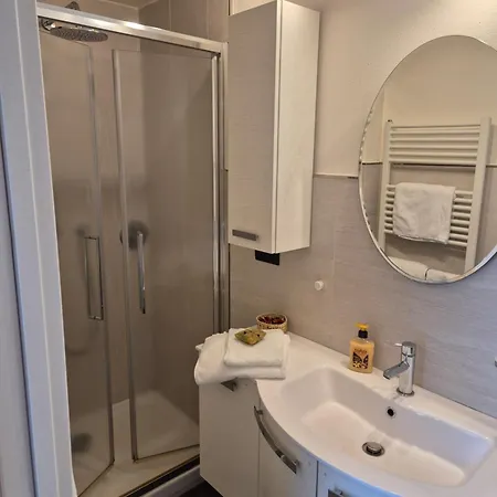 20 Minutes To Florence