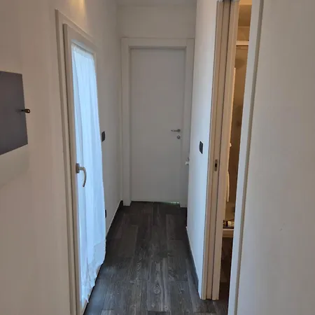 20 Minutes To Florence Appartamento Prato (Prato)